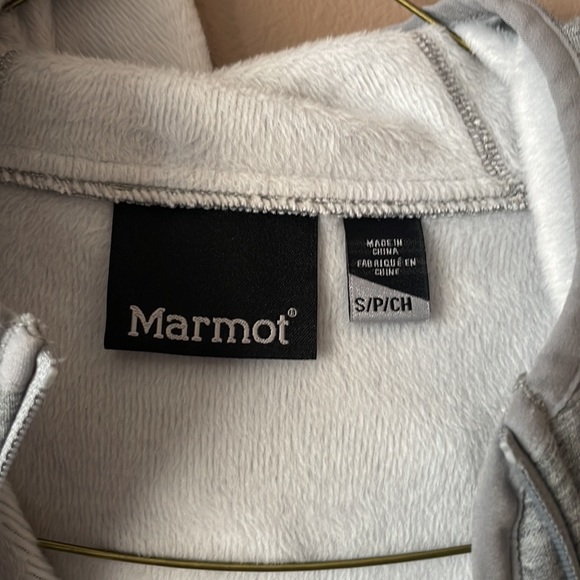 Marmot Jacket - Picture 3 of 5